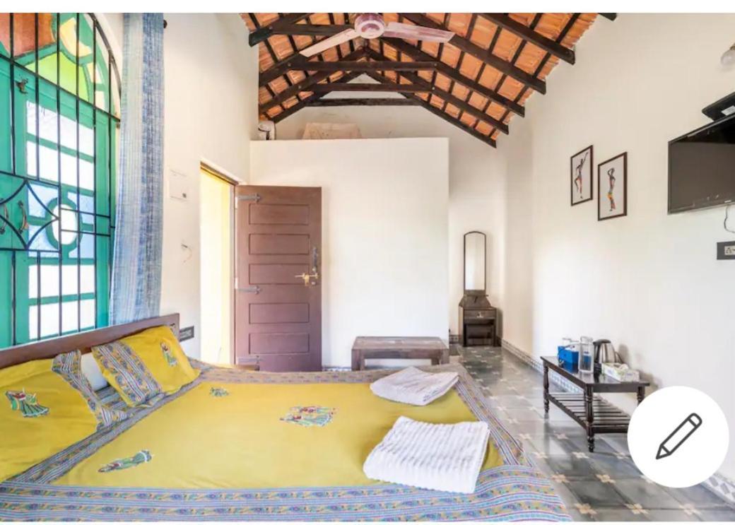 Villa Agastya بيتالباتيم الغرفة الصورة